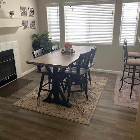 New Beautifully Remodeled Home In Las Vegas Eksteriør billede